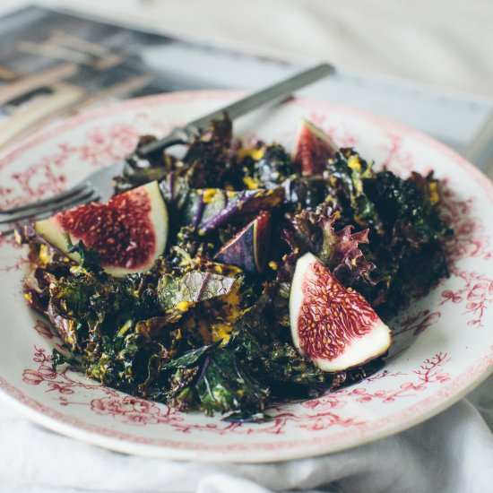 Crispy Red Kale with Pumpkin Puree