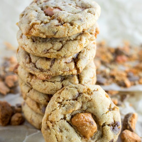 Peanut Butter Butterfinger Cookies