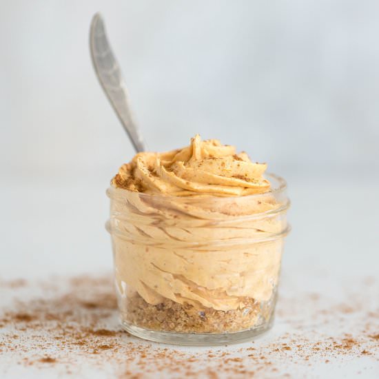 Pumpkin Spice No-Bake Cheesecakes