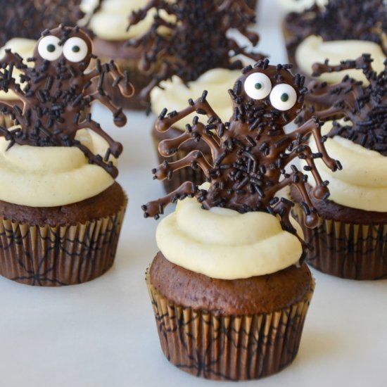 Halloween Cupcakes with Spiders