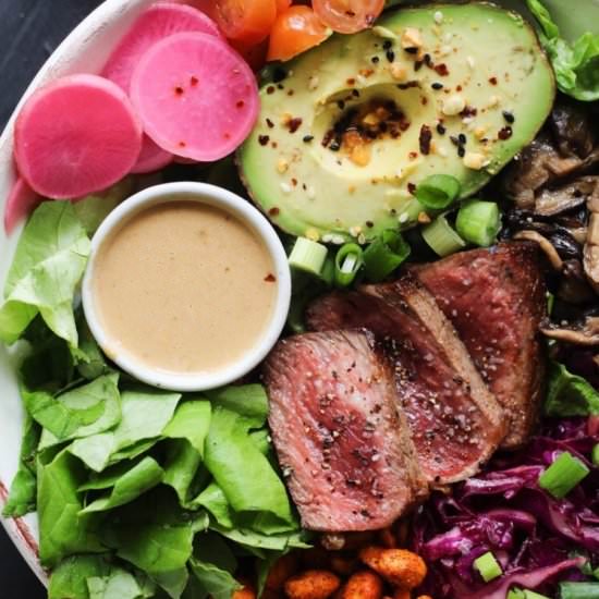 Steak Salad with Peanut Sauce