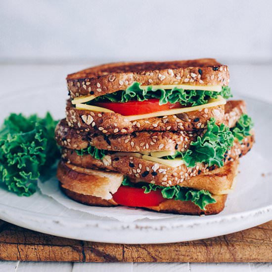 Super Cheesy Vegan Grilled Cheese