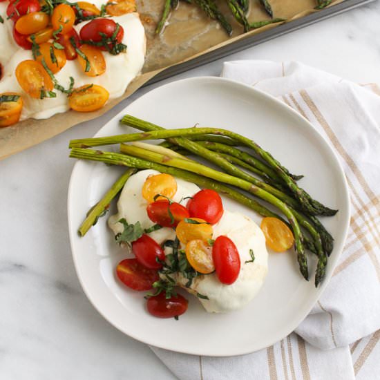 Sheet Pan Bruschetta Chicken