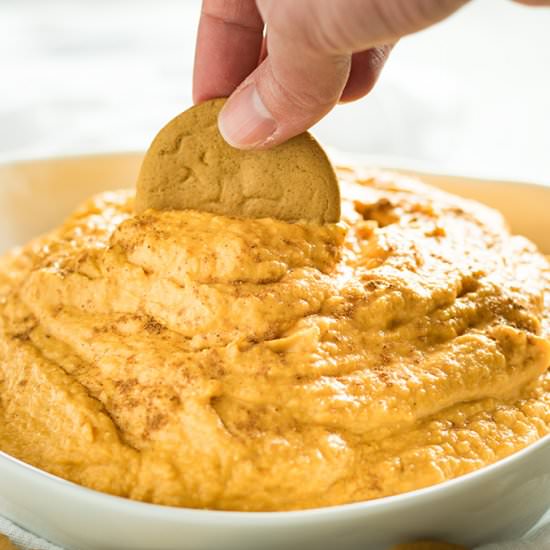 Pumpkin Cheesecake Dip