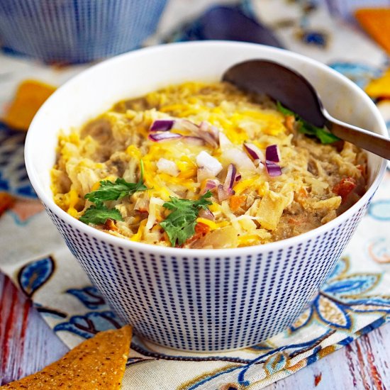 Slow Cooker Creamy Verde Chicken Chili