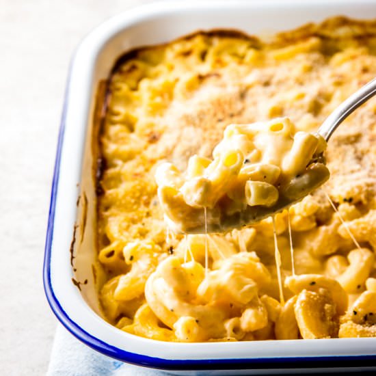 Creamy Homemade Baked Mac n Cheese