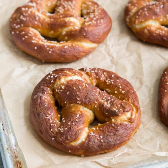 Honey Beer Pretzels