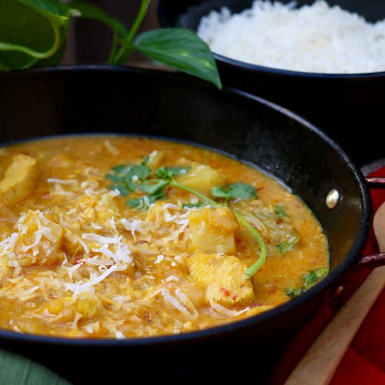 Spicy Coconut Chicken Curry