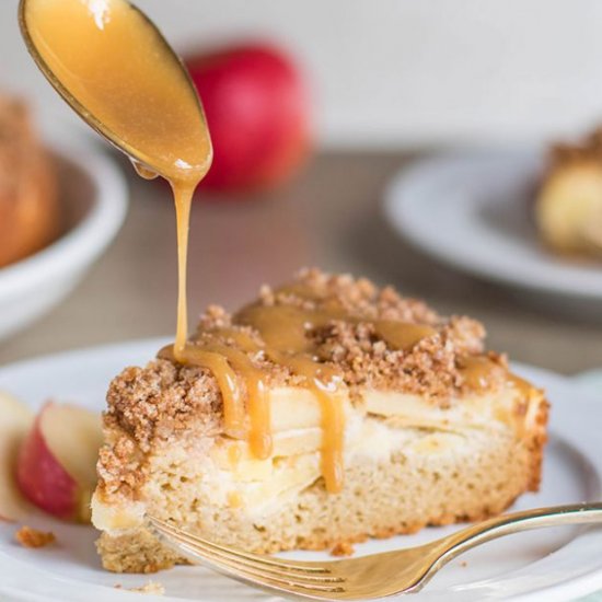 Caramel Apple Coffee Cake