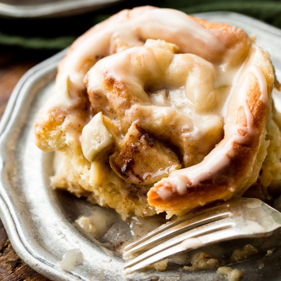 Apple Cinnamon Rolls