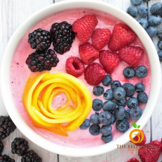 Fruity Breakfast Yogurt Bowl