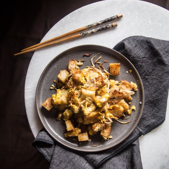 Stir-fried daikon cake