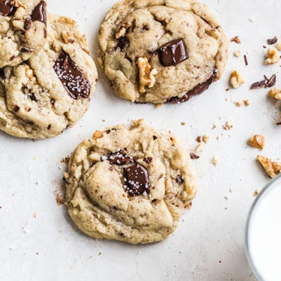 Vegan Chocolate Chunk Cookies