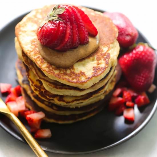 3-ingredient Almond Flour Pancake