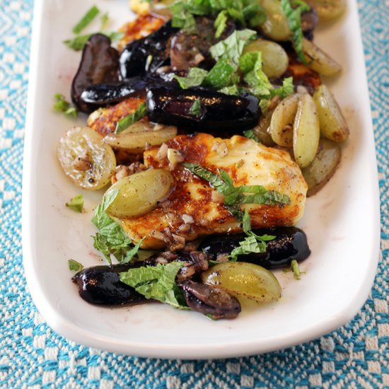 Haloumi with Grapes