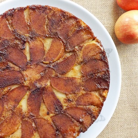 Peanut Butter UpsideDown Apple Cake