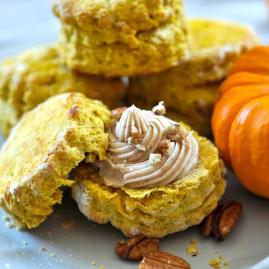 Pumpkin Spice Scones