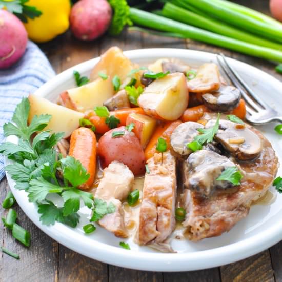 Slow Cooker Pork Chops & Vegetables