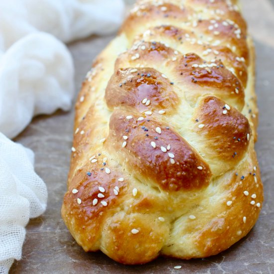 Easy Challah Bread