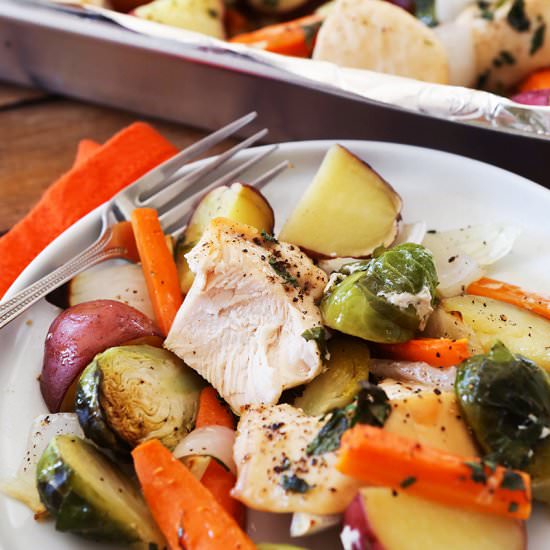 One-Pan Roasted Chicken and Veggies