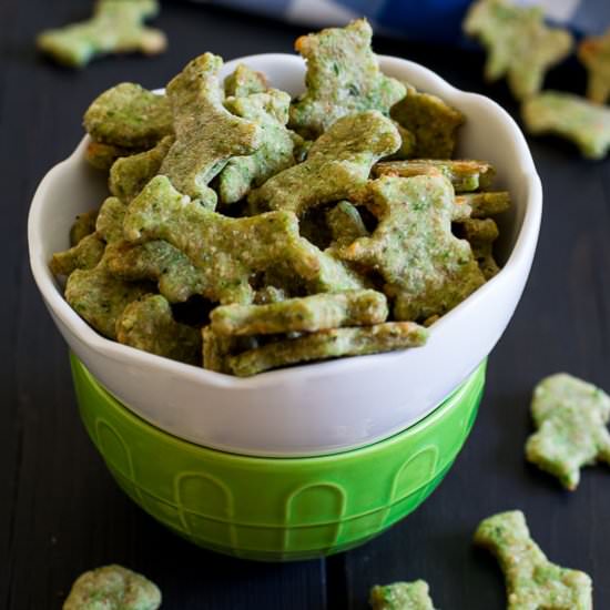 Green Monster Crackers