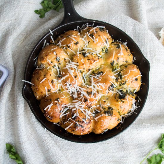 Tear & Share Garlic Dough Balls