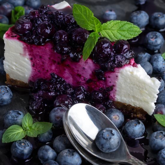 NO BAKE BLUEBERRY CHEESECAKE