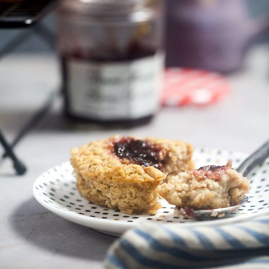 Nut Butter and Jelly Oatmeal Cups