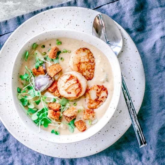 Smokey Seared Scallop Chowder