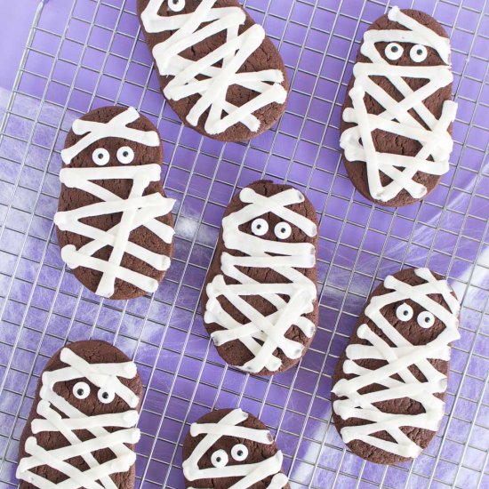 Chocolate Mummy Cookies