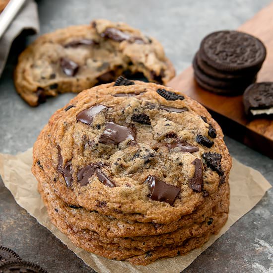 Chewy Cookies and Cream Cookies