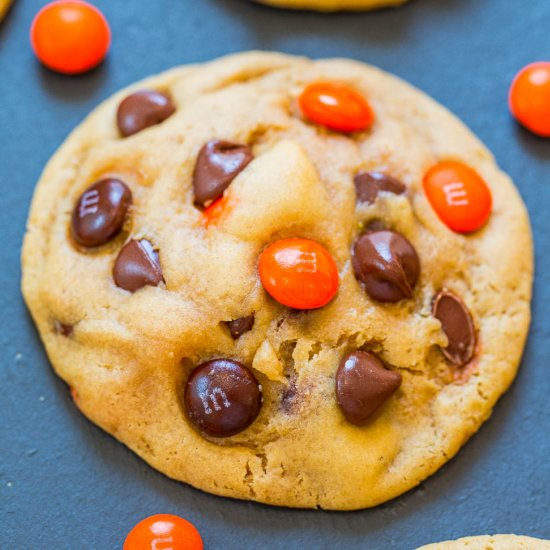 Halloween M&M Chocolate Chip Cookie