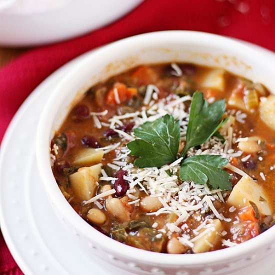 Homemade Minestrone Soup