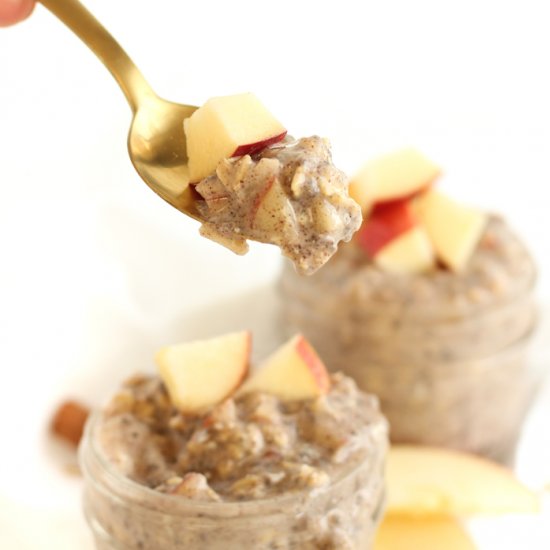 Apple Pie Overnight Oats