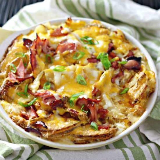 Cheesy Scalloped Potatoes & Ham