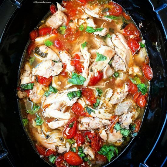 Crockpot Tomato-Garlic Chicken Herb