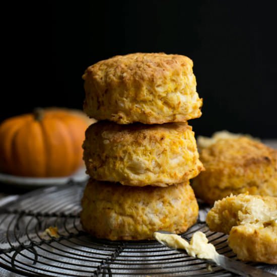 Pumpkin scones with cheese