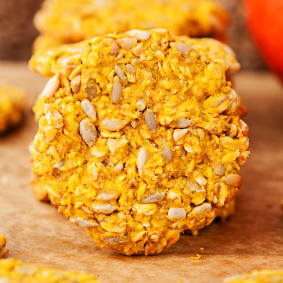 Pumpkin oatmeal cookies