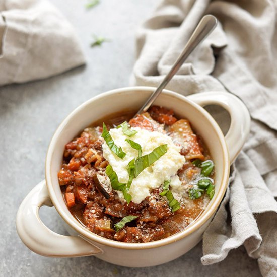 Slow Cooker Lentil Lasagna Soup