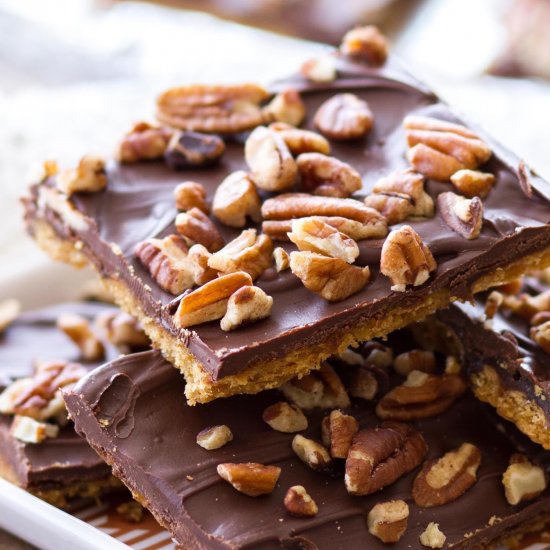 Pumpkin Spice Cracker Toffee