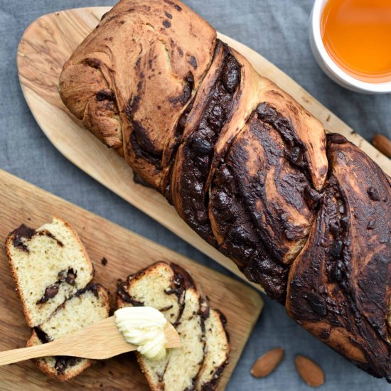 Chocolate babka