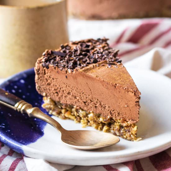 Vegan Spiced Whipped Chocolate Pie