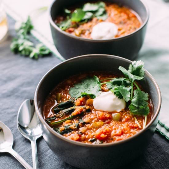 Hearty Lentil Quinoa Chili