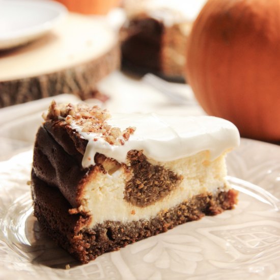 Pumpkin Cake Cheesecake