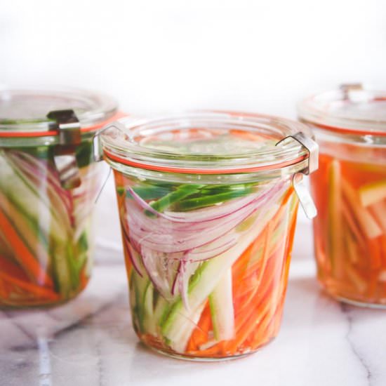 Quick Pickled Asian Vegetables