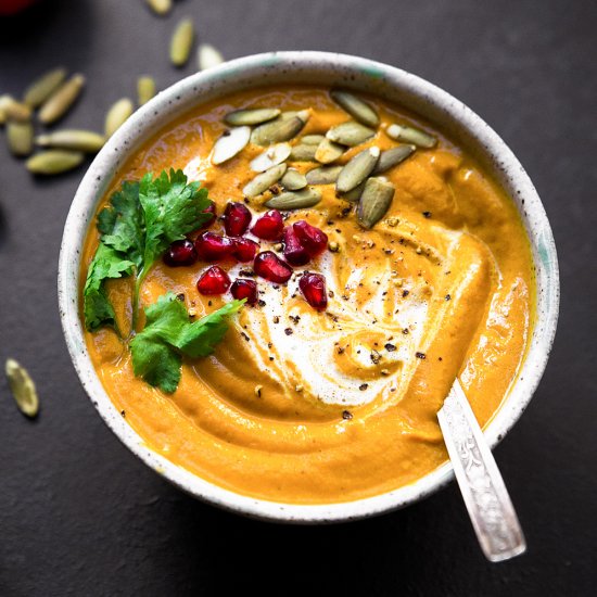 Easy Vegan Pumpkin Soup