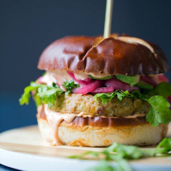 Easy Hummus Chickpea Veggie Burgers