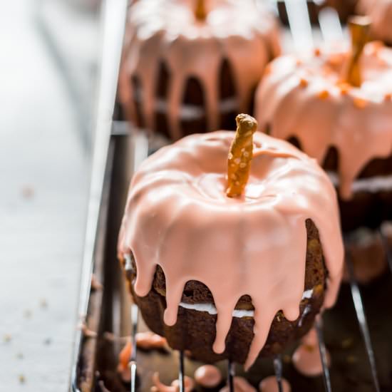 Mini Pumpkin Bundt Cakes