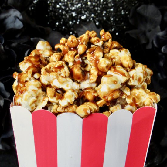 Vegan Caramel Popcorn