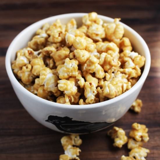 Easy Awesome Caramel Corn